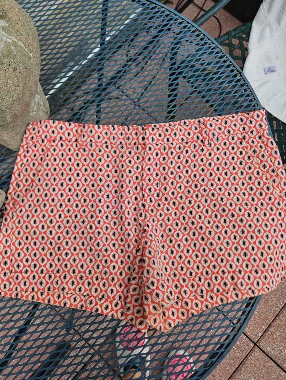 Joe Fresh Women's Coral Pink Geometric Print Shorts -size 12